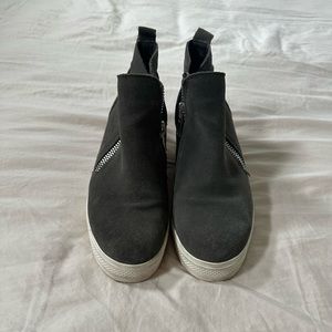 Steve Madden gray Wedgies - size 8.5